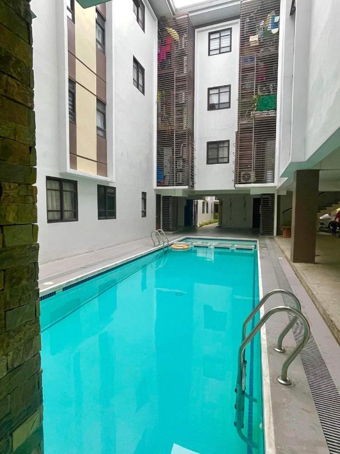 Studio 53 - The Courtyards At Brookridge Apartment Cebu Luaran gambar